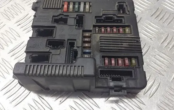 Renault Scenic II - Grand scenic II Fuse box set