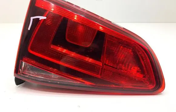 Volkswagen Golf VII Rear/tail lights 5G0945093AF