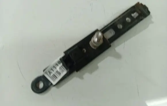 Toyota Corolla Verso AR10 Seat belt adjustment rail 
