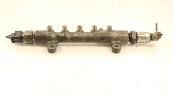 Lexus IS 220D-250-350 Fuel main line pipe 
