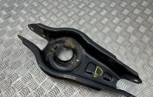 Tesla Model 3 Rear upper control arm/wishbone 104445100F