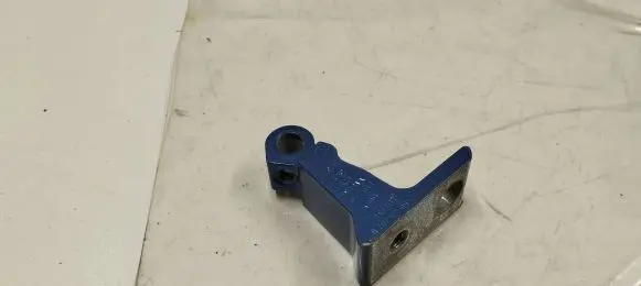 Porsche Macan (95B) Rear door lower hinge 4g0831402d