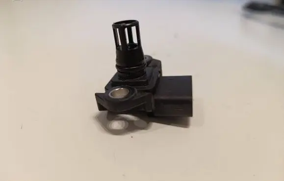 Peugeot 107 Air pressure sensor 8942152010 7420