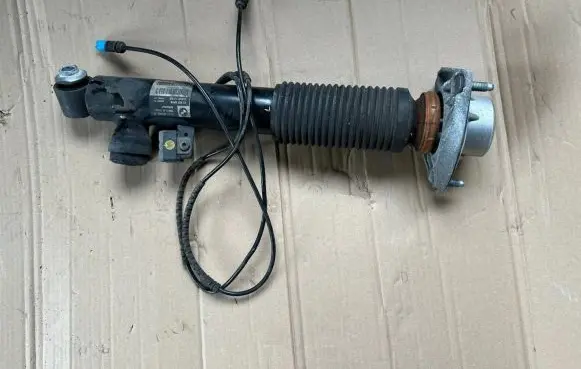 BMW X5 F15 Rear shock absorber/damper 6875088 F15H117K 10541310