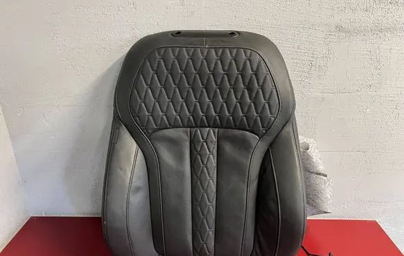 BMW X5 G05 Driver seat console base 25505606