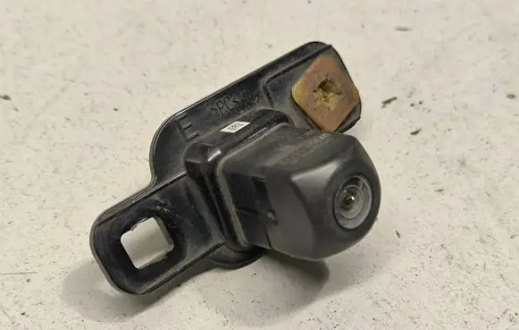 Toyota Avensis T270 Reversing camera 8679005040