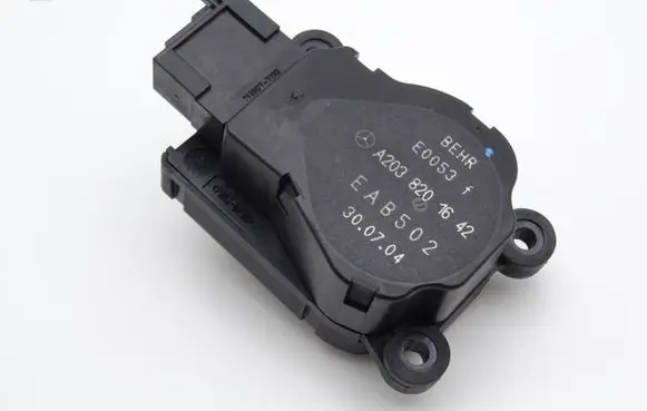 Mercedes-Benz C W203 Air flap motor/actuator A2038201642