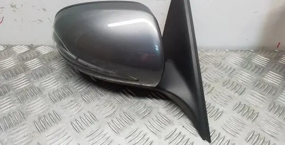 Mercedes-Benz S W222 Front door electric wing mirror 021279