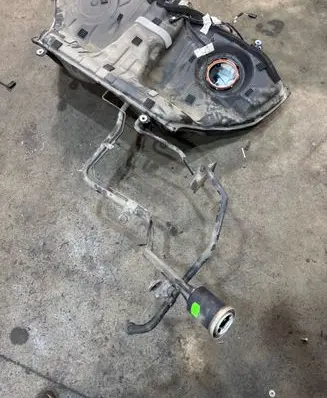 Mercedes-Benz S C217 Fuel tank A2220049699 20190509 C2178ZV