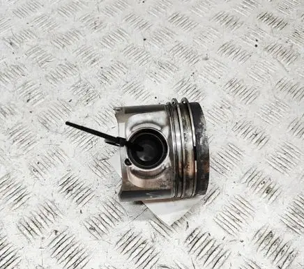 Piston
