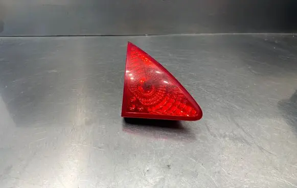 Peugeot 3008 I Tailgate rear/tail lights 9683461080