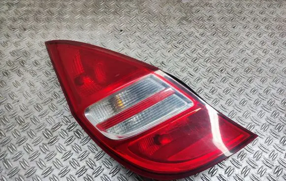 Hyundai i30 Rear/tail lights 924012R000