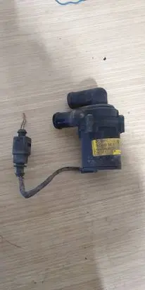 Audi Q7 4L Electric auxiliary coolant/water pump 7L0965561H