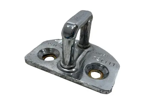 Renault Megane III Rear door lock loop/hook striker 327111