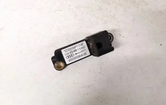 Audi A6 S6 C5 4B Airbag deployment crash/impact sensor 4b0959643b