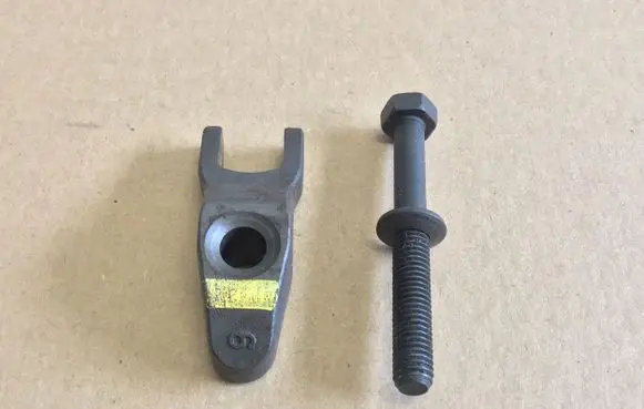 Hyundai i40 Fuel Injector clamp holder OEM