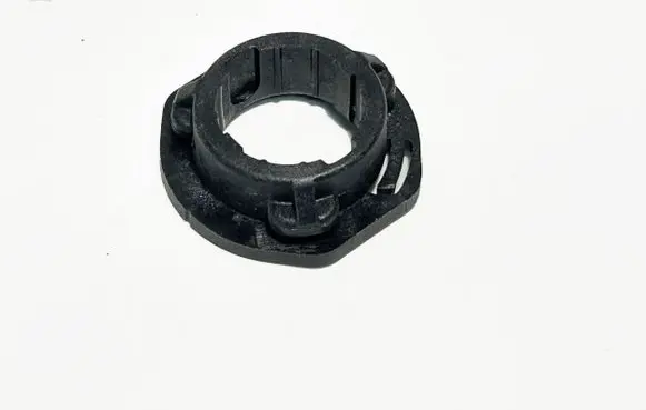 BMW M3 F80 Radiator mount bracket 7596923 28789 17117596923