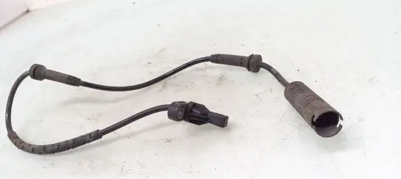 BMW 1 E81 E87 ABS brake wheel speed sensor 6762465