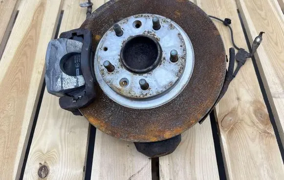 Mazda MX-5 NC Miata Front wheel hub spindle knuckle MMAUTKO18359