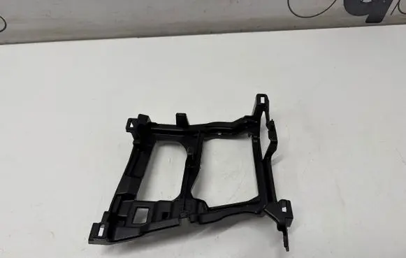 Lexus UX Other center console (tunnel) element 5898776020