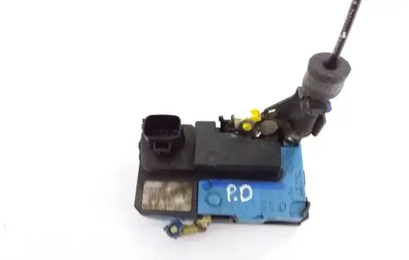 Volvo V70 Front door lock