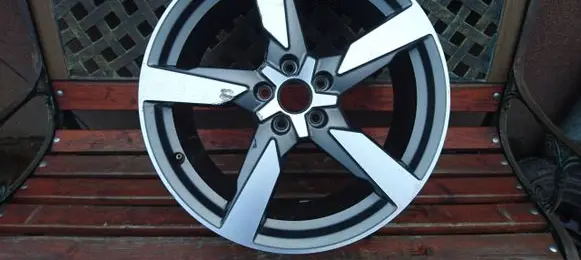 Audi TT TTS RS Mk3 8S R19 alloy rim 