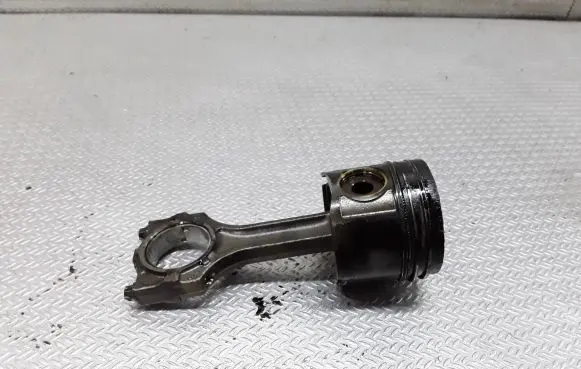 BMW 5 E60 E61 Piston with connecting rod