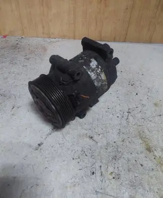 Renault Scenic II - Grand scenic II Air conditioning (A/C) compressor (pump) 8200309193 6561318