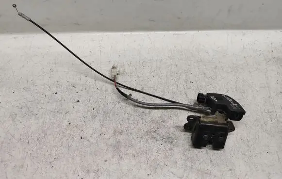 Toyota Corolla E120 E130 Tailgate/trunk/boot lock/catch/latch