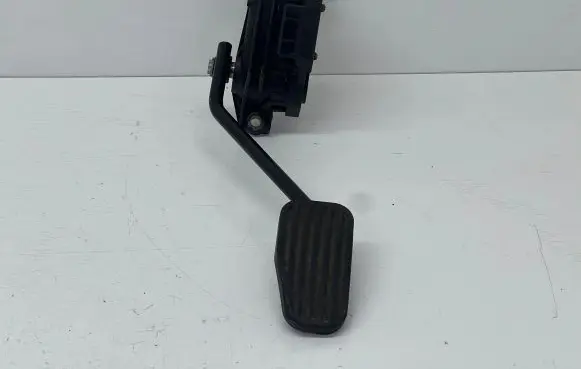Volvo XC90 Accelerator throttle pedal 30683518 6PV00853717