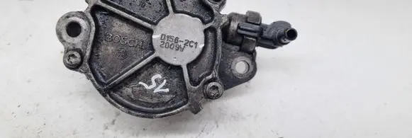 Citroen Xsara Picasso Vacuum pump D1562C1
