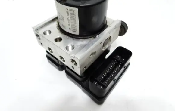 Opel Agila B ABS Pump 06210210804 51K0 A1K2