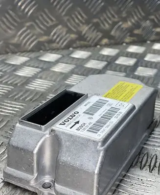Volvo XC70 Airbag control unit/module 0285001456