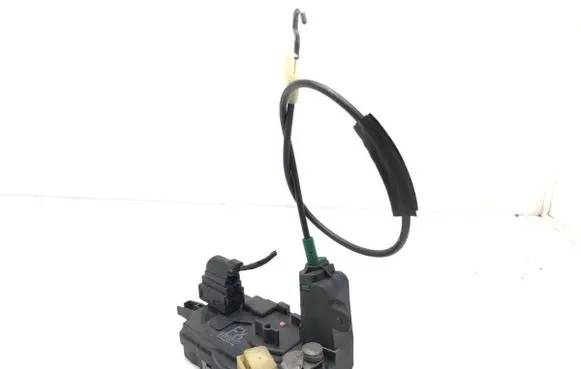 Opel Astra H Front door lock 13128112