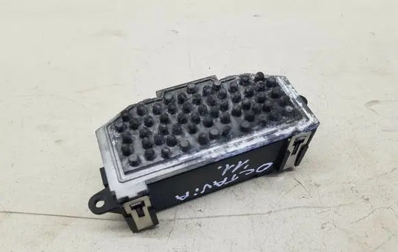 Skoda Octavia Mk2 (1Z) Gateway control module 7N0907530H