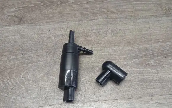 Volvo S60 Headlight washer pump 