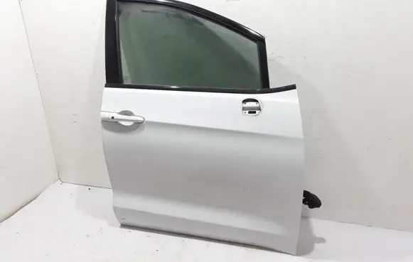 Chrysler Pacifica Door (2 Door Coupe) 68186766AI