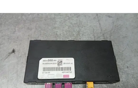 Peugeot 607 Aerial antenna amplifier 9655888380