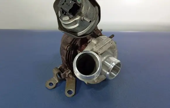 Ford S-MAX Turbo system vacuum part 806498-5001S