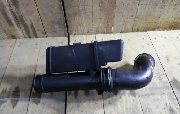Mercedes-Benz E W211 Intercooler hose/pipe A2115282582 ZGS00214004