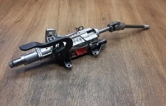 Volkswagen Touareg II Steering wheel axle 7P6419501DG