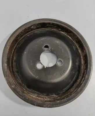 Volkswagen Crafter Power steering pump pulley 074121031