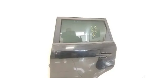 KIA Soul Rear door