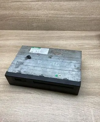 Lexus GS 300 400 430 GPS navigation control unit/module 8684150090