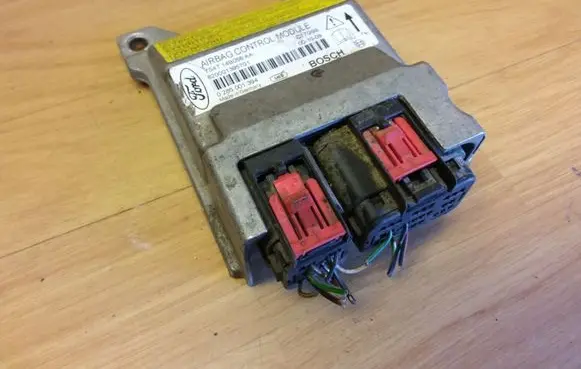Ford Focus Airbag control unit/module 0285001394 620001395701 YS4T14B056AA