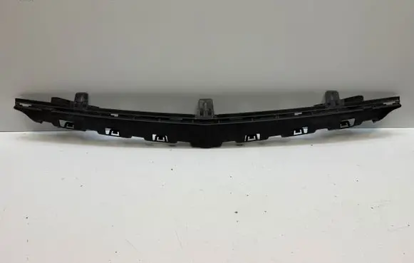 Mercedes-Benz C W205 Front bumper mounting bracket A2058851165