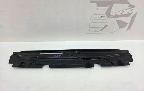 BMW X7 G07 Handrail (top trim) 