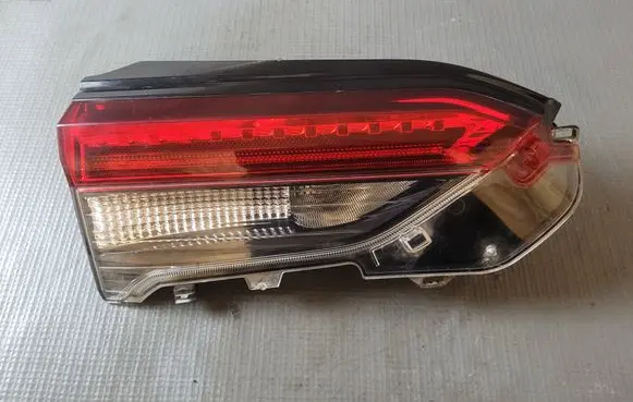 Toyota RAV 4 (XA50) Tailgate rear/tail lights 8159042120