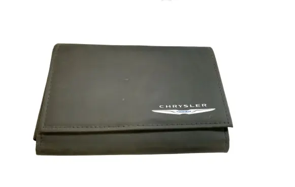 Chrysler Pacifica User manual P68358374AB 68358 374AB