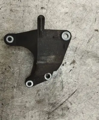 Opel Vectra C Engine mounting bracket 9191148